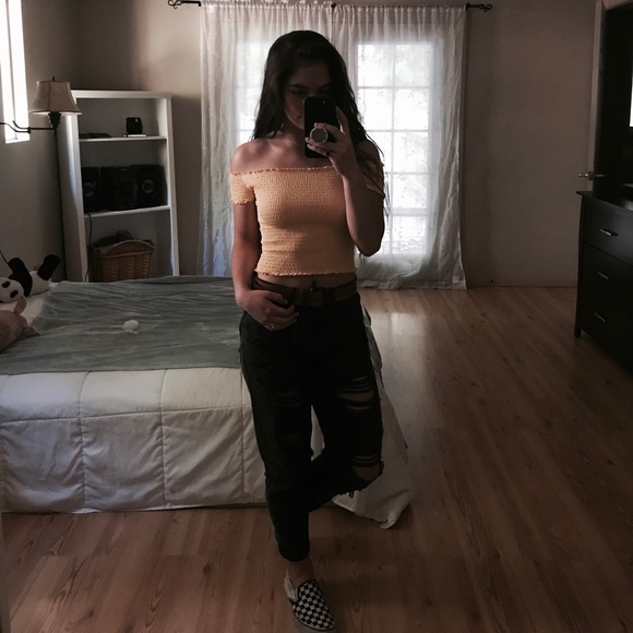 MEET YOUR POSHER - Picture 8 of 8